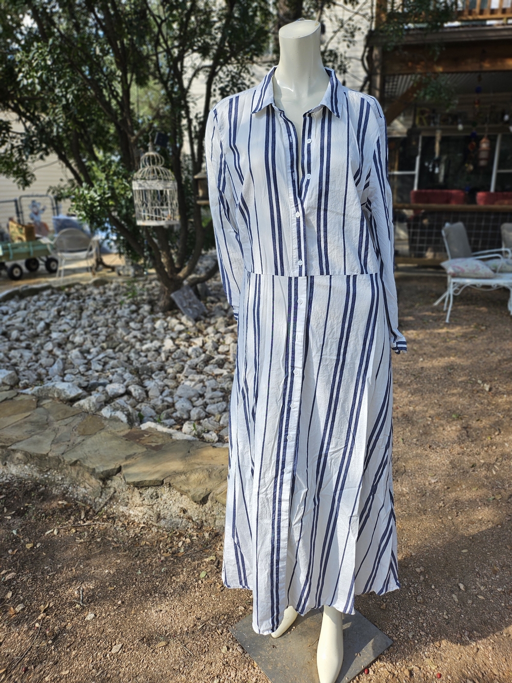 Vince Camuto Blue Gray White Striped Maxi Shirt Dress Large